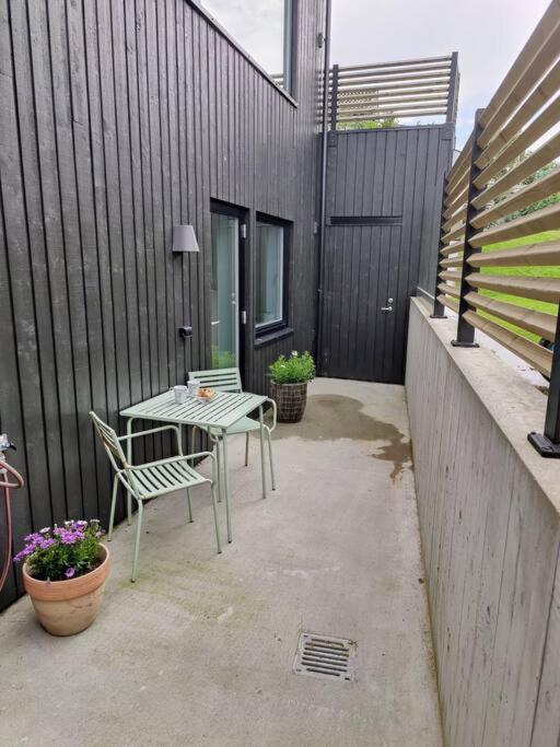 Modern And Comfortable Apartment In Attractive Neighborhood Stavanger Exterior foto